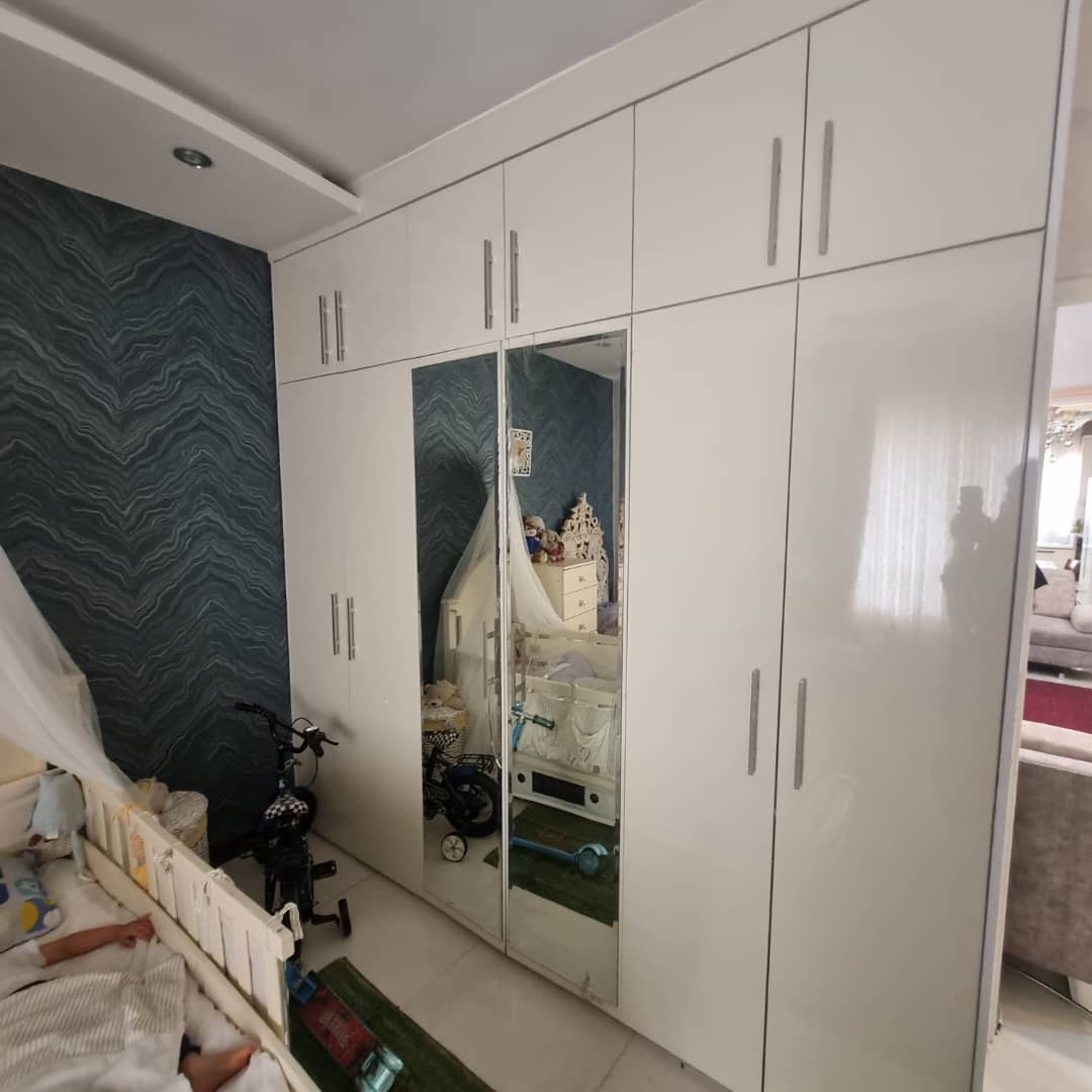 ebab4827-a09b-4e1c-9c2d-595ad50e1ae3